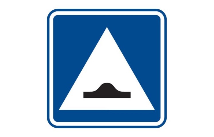 Dopravní značka IP2 - Zpomalovací práh