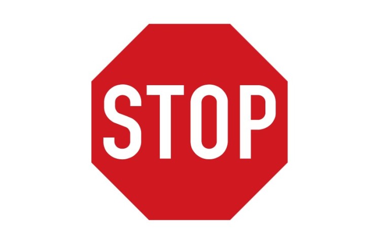 Dopravní značka P6 - Stůj, dej přednost v jízdě! (STOP) Dopravní značka P6 - Stůj, dej přednost v jízdě! (STOP)