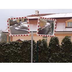 Držák pro dvě dopravní zrcadla