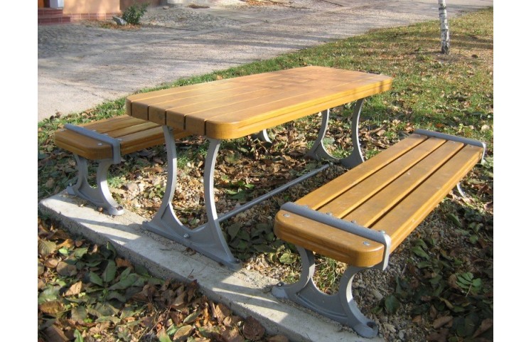 Zahradní stůl Liberty